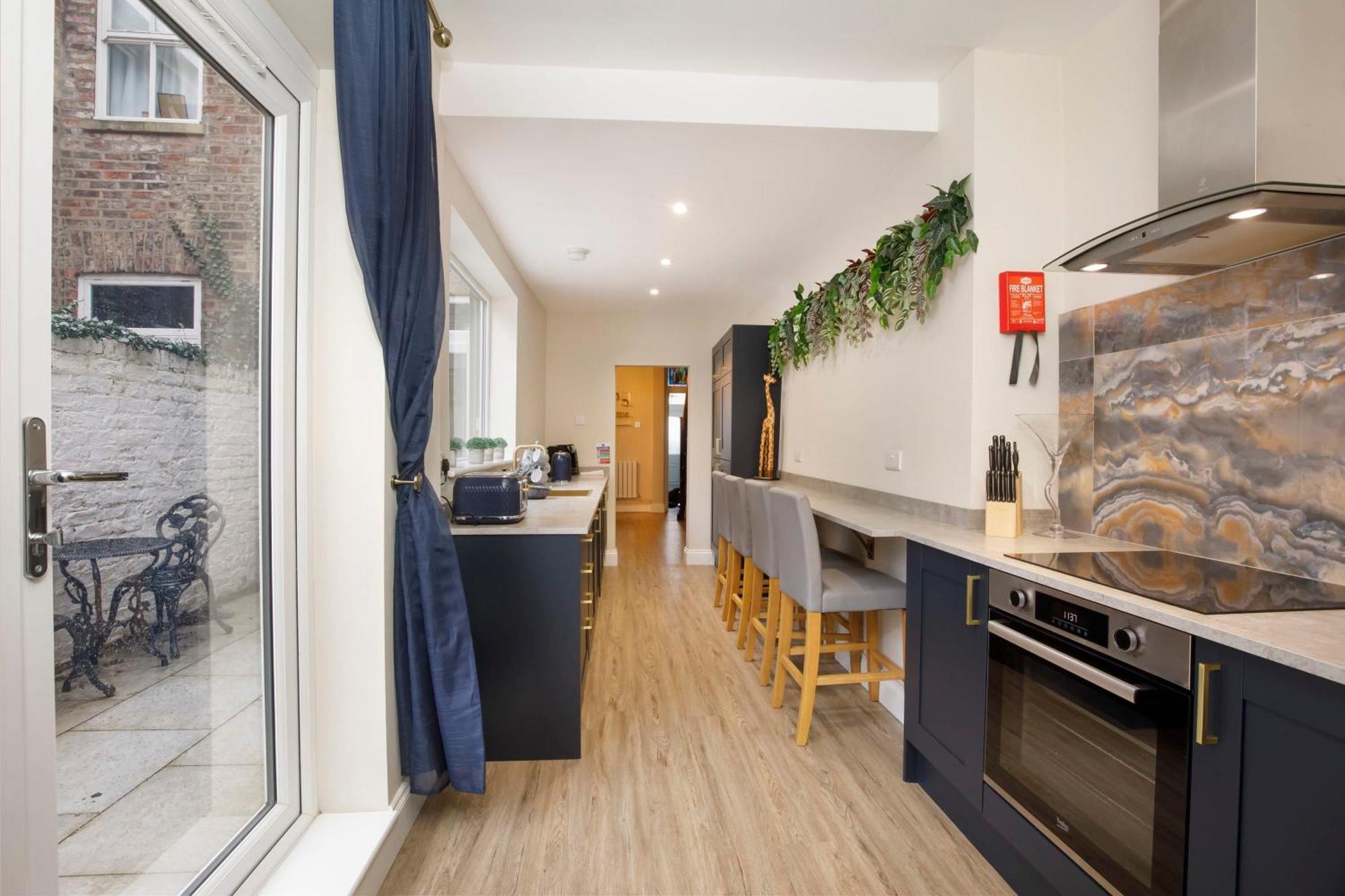 The Milton Sleeps 8 Close To York City Centre Pet Friendly エクステリア 写真